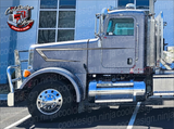 Leading Wedge Peterbilt 378 Daycab Stripe Kit
